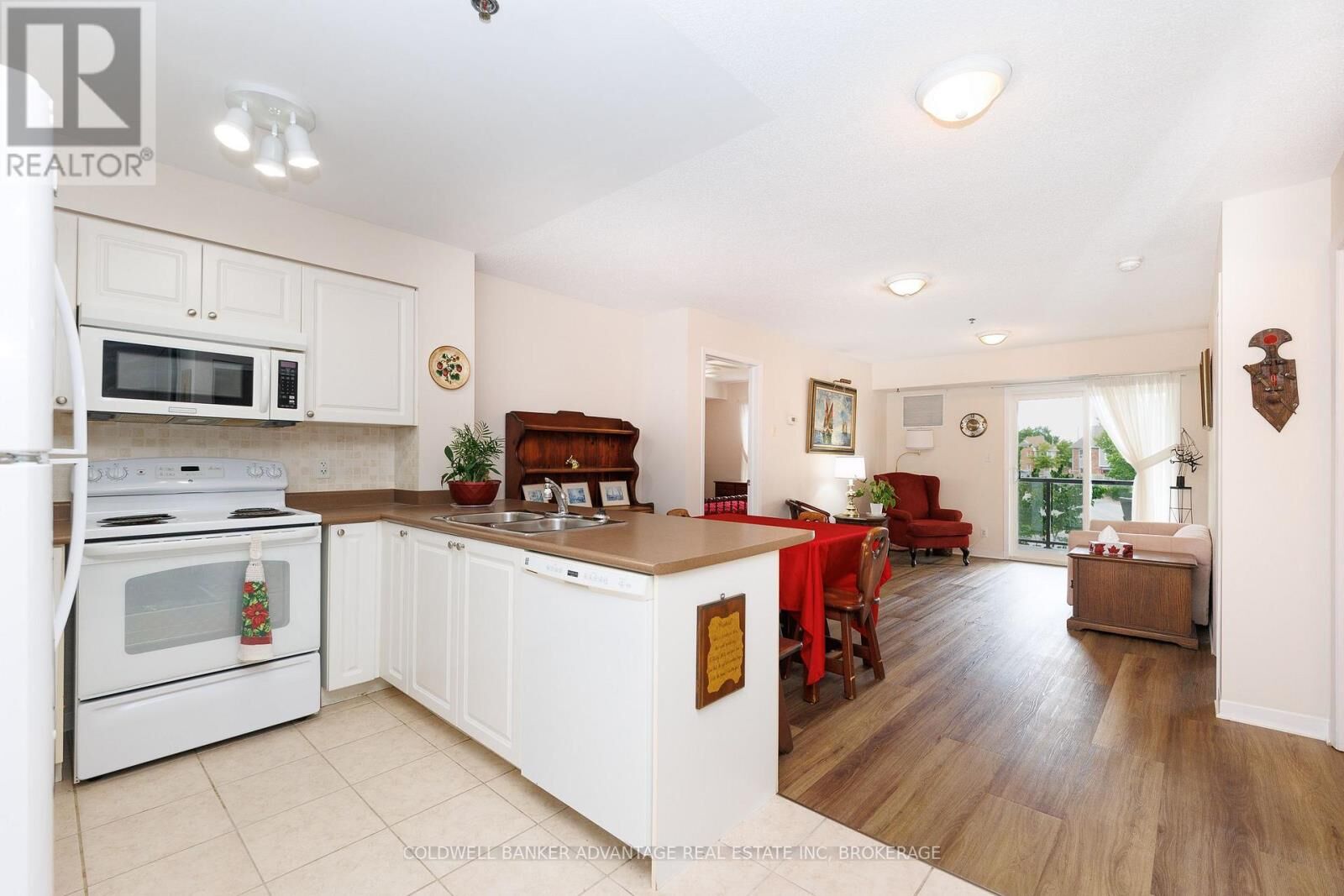 Property Photo: 330 Prince Charles Drive South 1208 ON L3C 7B3