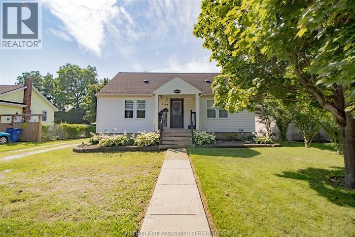 Property Photo:  264 Forest Street  ON N7L 2A9 