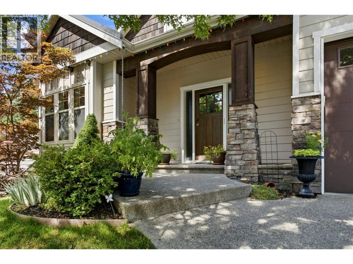 Property Photo:  746 Long Ridge Drive South  BC V1V 2R9 