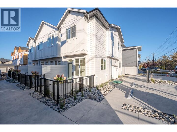 795 Ontario Street 108 — photo 1
