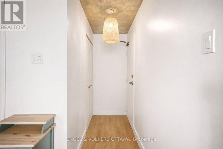 Property Photo: 475 Laurier Avenue West 1602 ON K1R 7X1