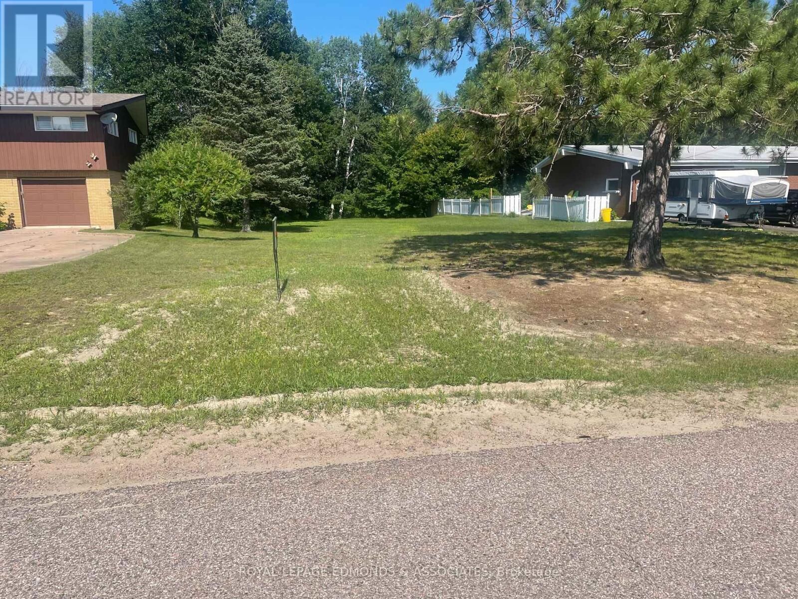 Property Photo:  28 Barry Lot#17 Street  ON K8A 7L5 