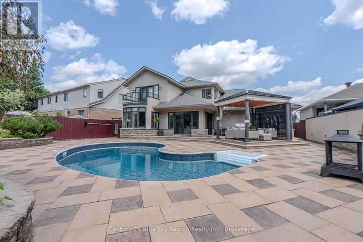 Property Photo: 6 Melissa Crescent ON P1C 1M7