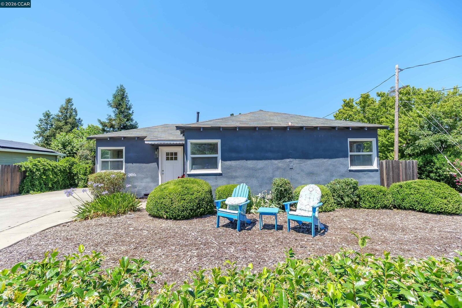 Property Photo:  1616 2nd Ave  CA 94597 
