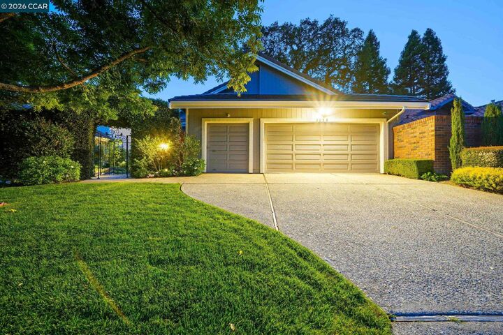 Property Photo: 3058 Live Oak Ct CA 94506