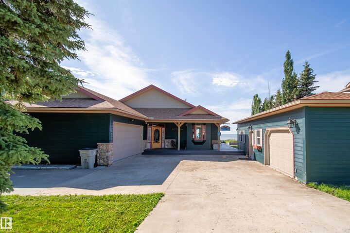 Property Photo: 103 Argentia Beach AB T0C 2C0