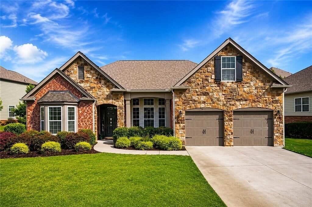 Property Photo:  6680 Bransford Drive  GA 30040 