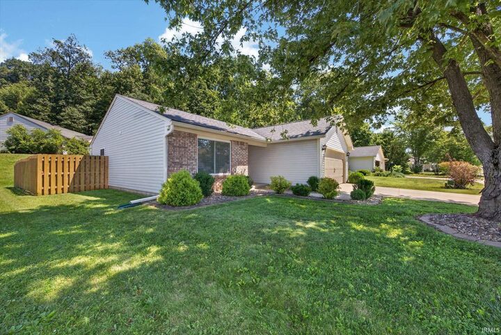 Property Photo: 571 S Fieldstone Boulevard IN 47403