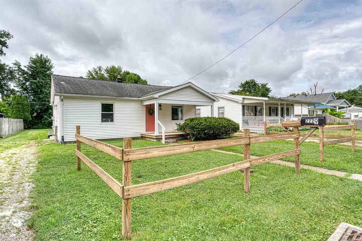 Property Photo: 2229 Kathleen Avenue IN 47714