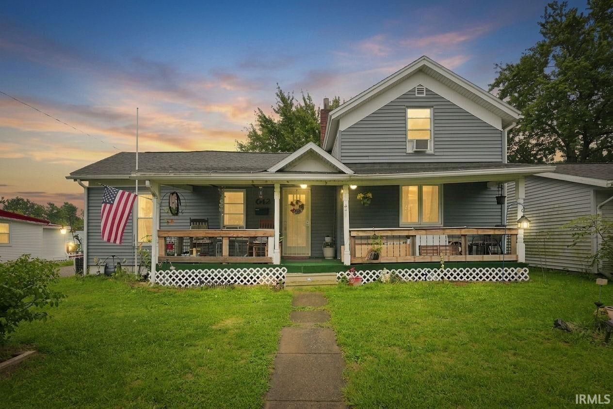 Property Photo: 642 E Dowling Street IN 46755
