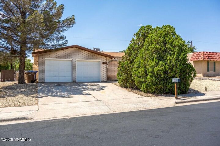 Property Photo:  3121 Dyer Street  NM 88011 