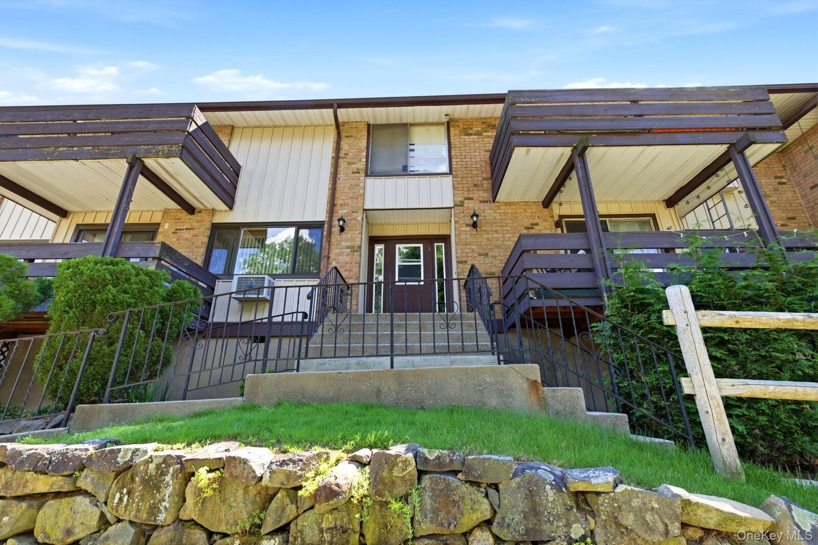 Property Photo:  130 Sierra Vista Lane 2nd Floor  NY 10989 
