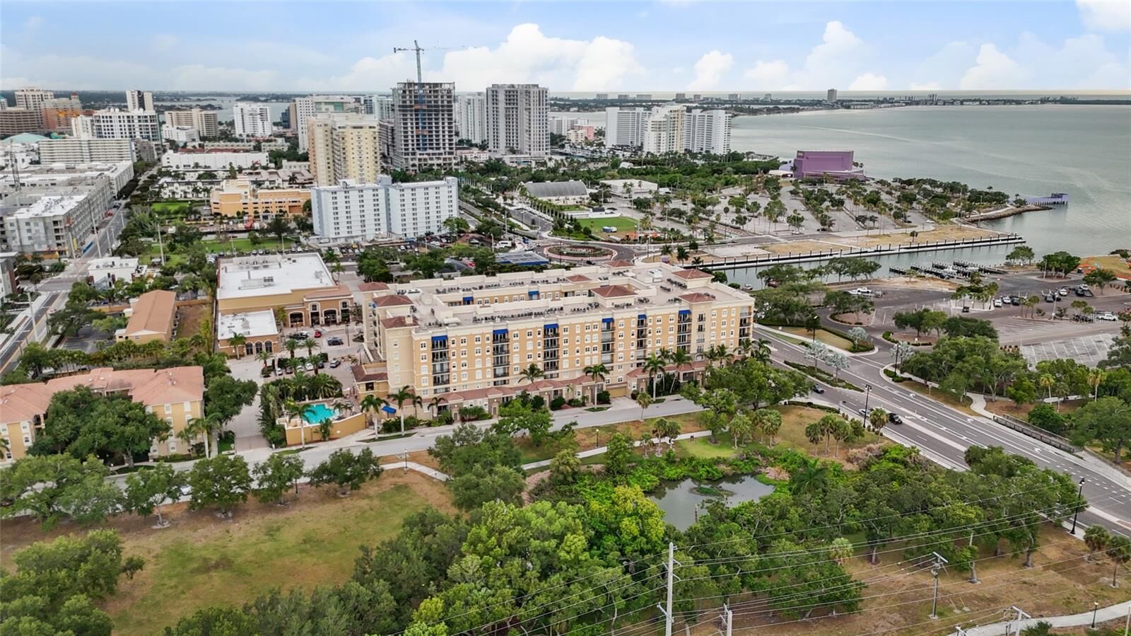 Property Photo: 1064 N Tamiami Trail 1525 FL 34236