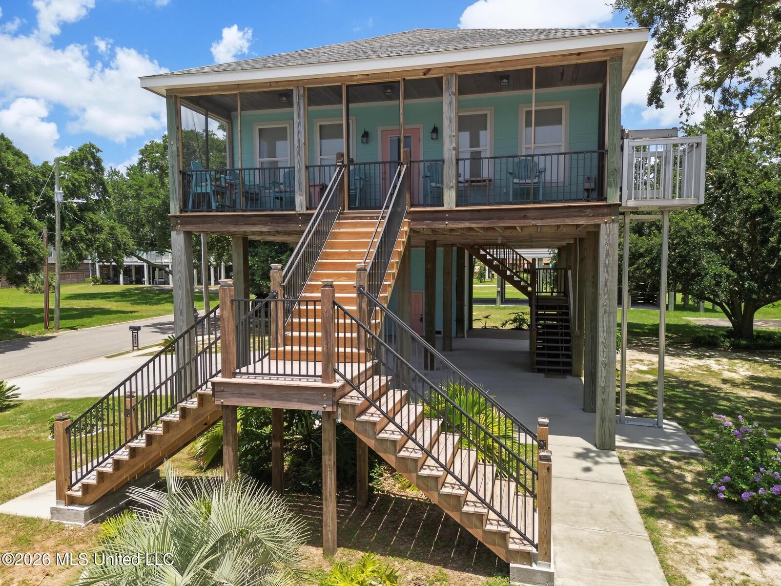 Property Photo:  100 Pitcher Point  MS 39560 