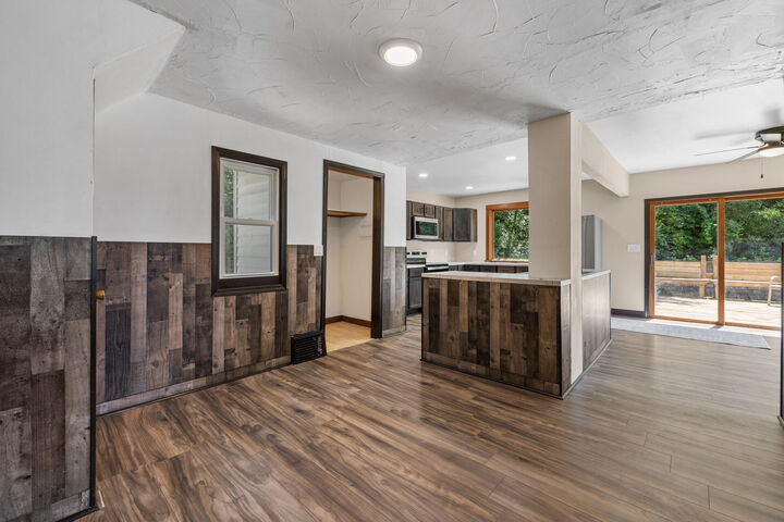 Property Photo:  3541 Circle Dr  WI 53033 