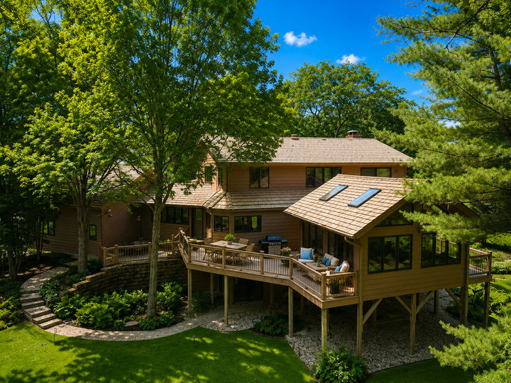 Property Photo:  25546 Cayuga Trail  IL 60010 