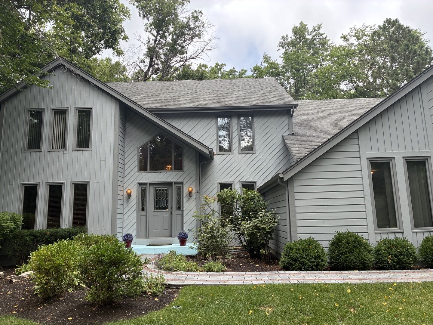 Property Photo:  313 Whitmore Lane  IL 60045 