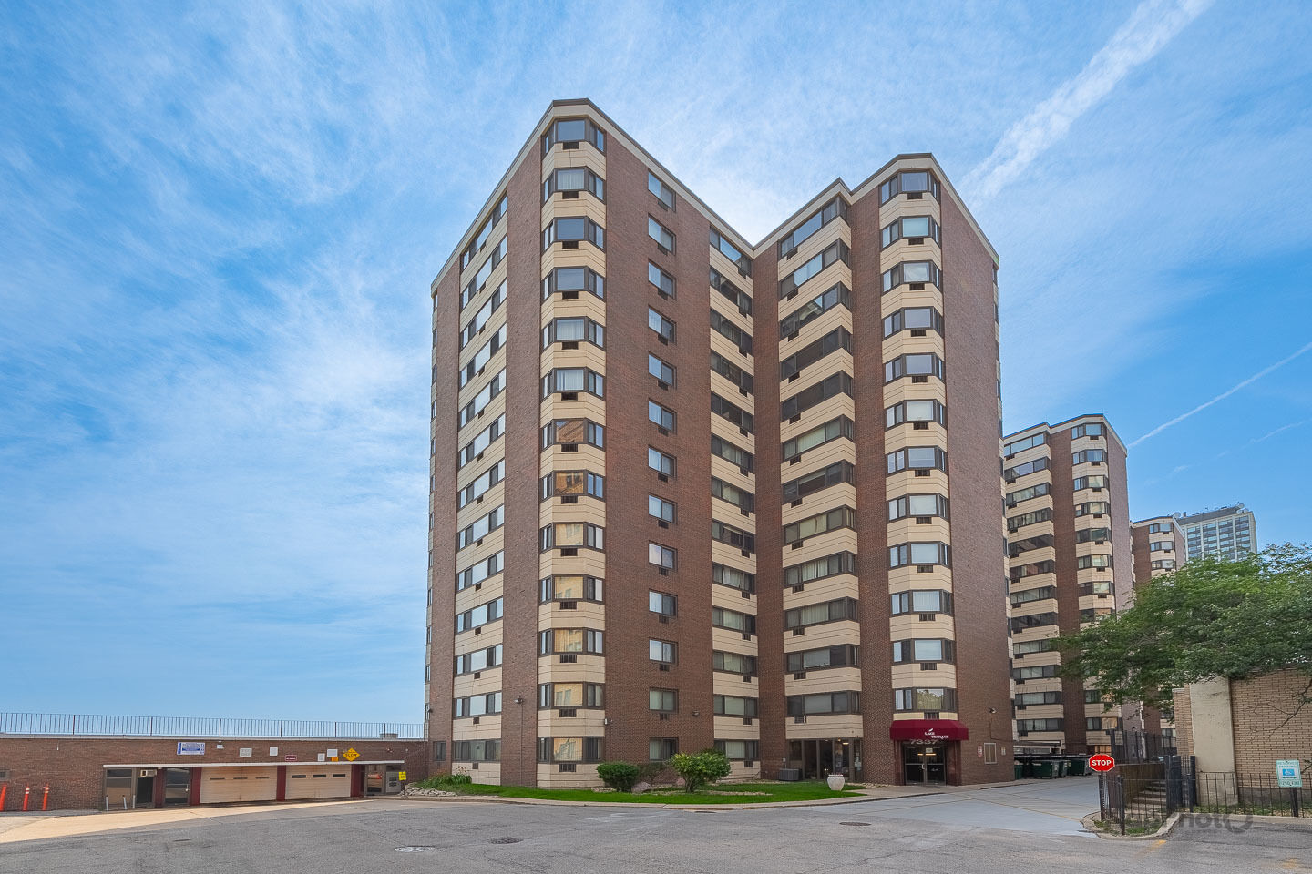 Property Photo: 7337 S South Shore Drive 1231 IL 60649