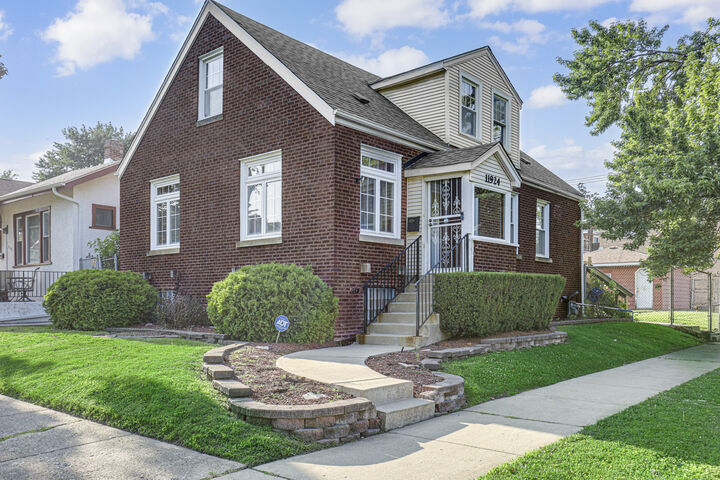 Property Photo:  11924 Longwood Drive  IL 60406 