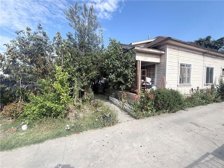 Property Photo:  3338 Alma  CA 90262 