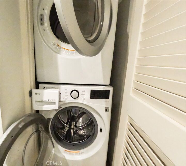 Property Photo:  2006 S Corning Street 3  CA 90034 