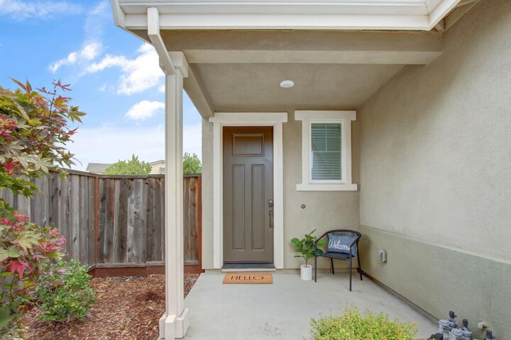 Property Photo: 4095 Gloster Way CA 95834