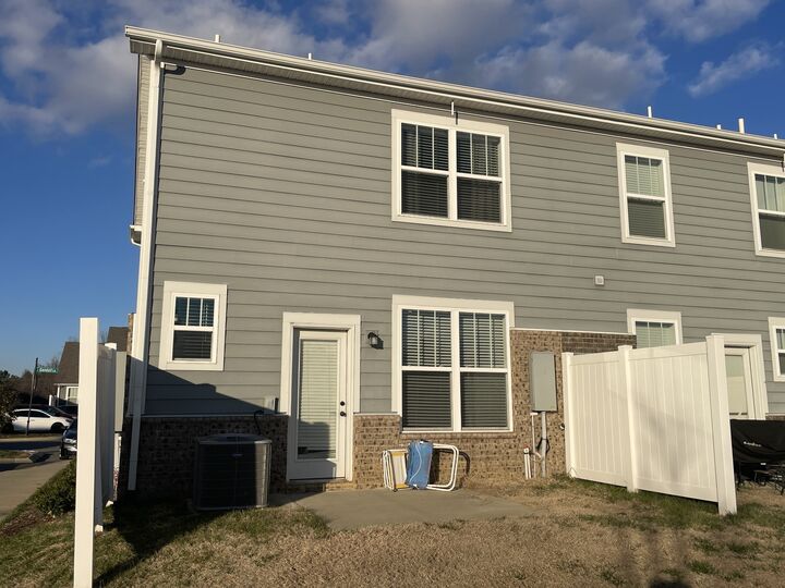 Property Photo: 4245 Gandalf Ln TN 37128