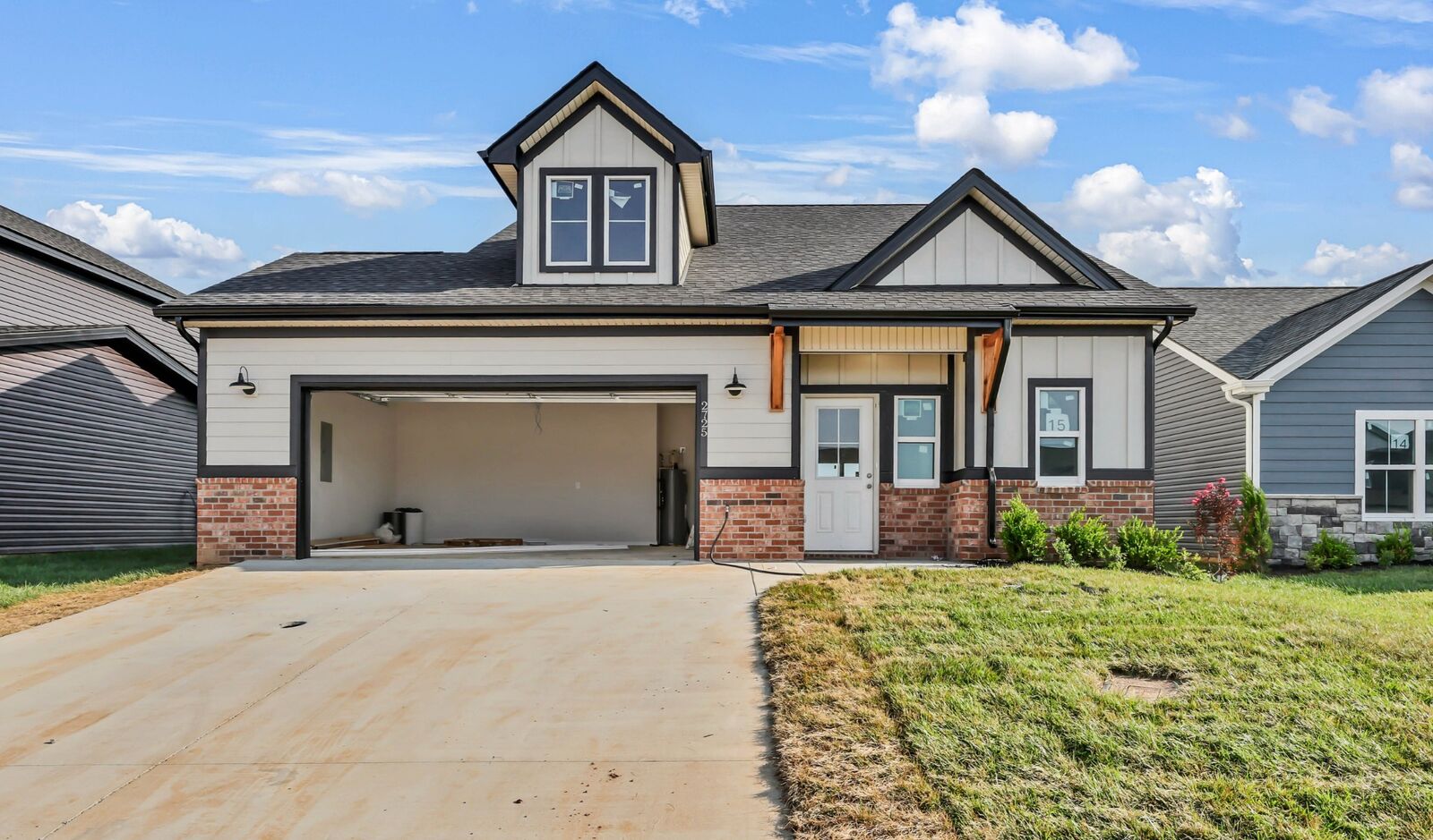 Property Photo:  2725 Brewster Dr  TN 37042 