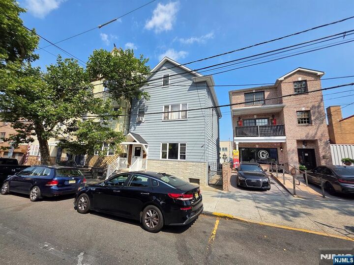Property Photo: 68 Congress Street NJ 07105