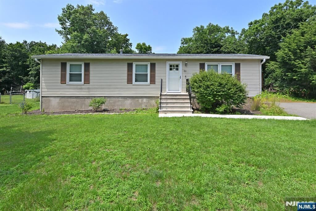 Property Photo: 58 Grove Street NJ 07465