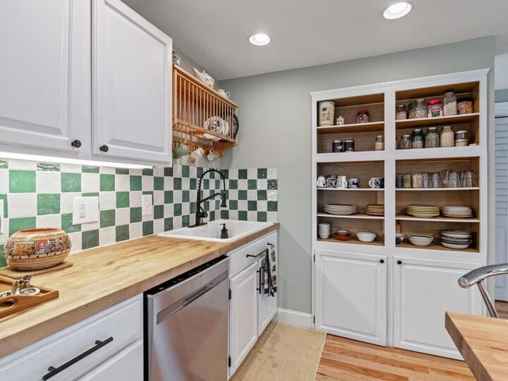 Property Photo: 1116 Main Street VT 05454