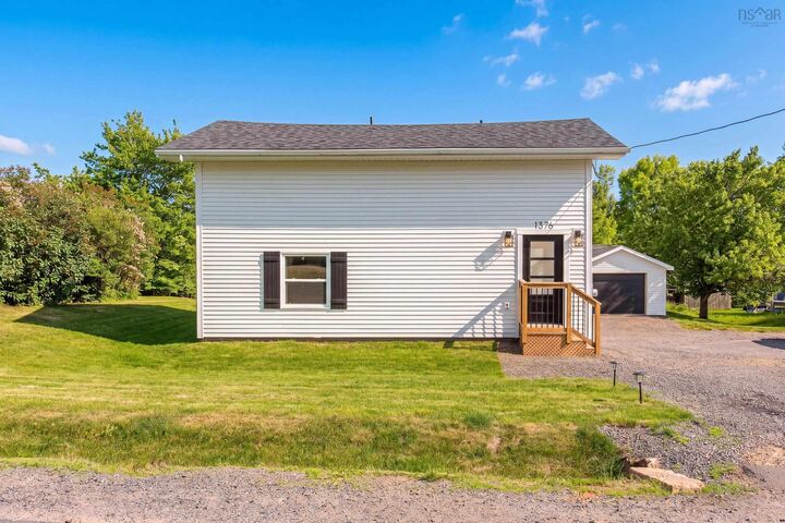 Property Photo: 1376 Ridge Road NS B4P 2N5