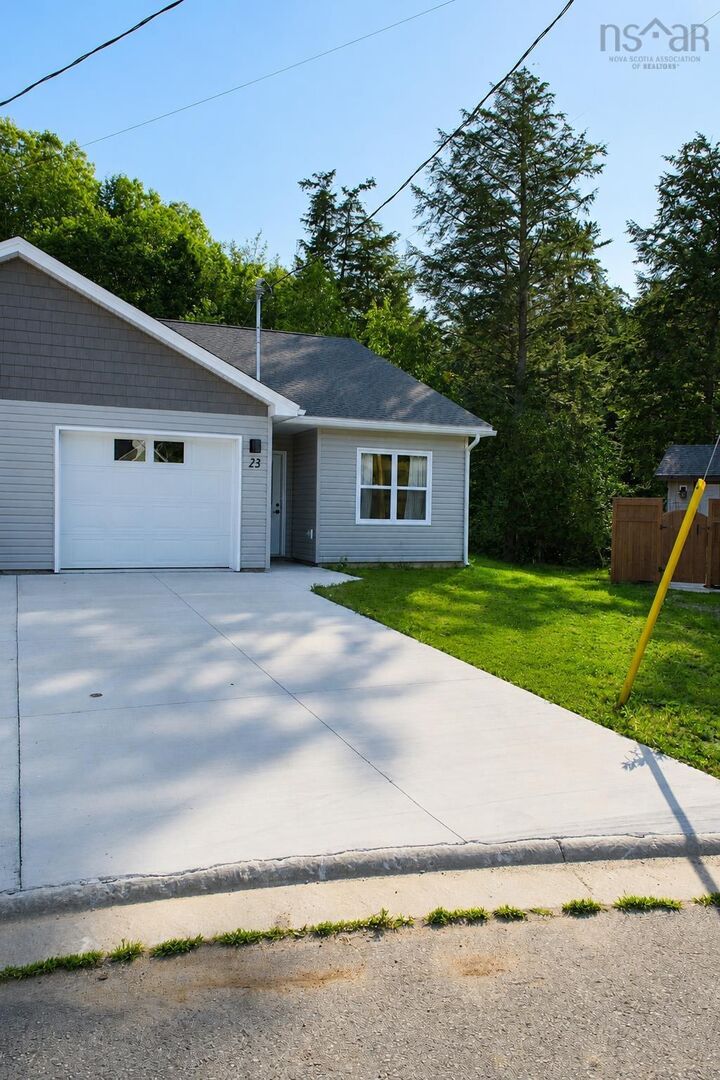 Property Photo:  23 Jenifer Cres  NS B4N 0H7 