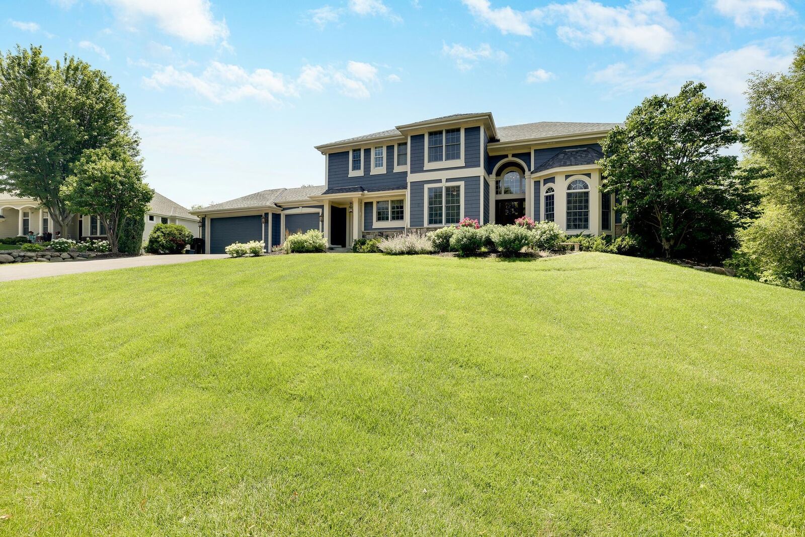 Property Photo:  4270 Wild Meadows Drive  MN 55340 