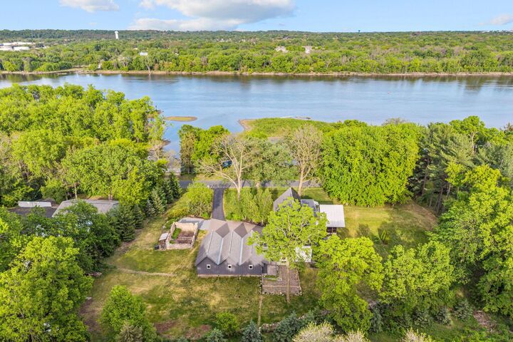 Property Photo:  7521 River Road  MN 55076 