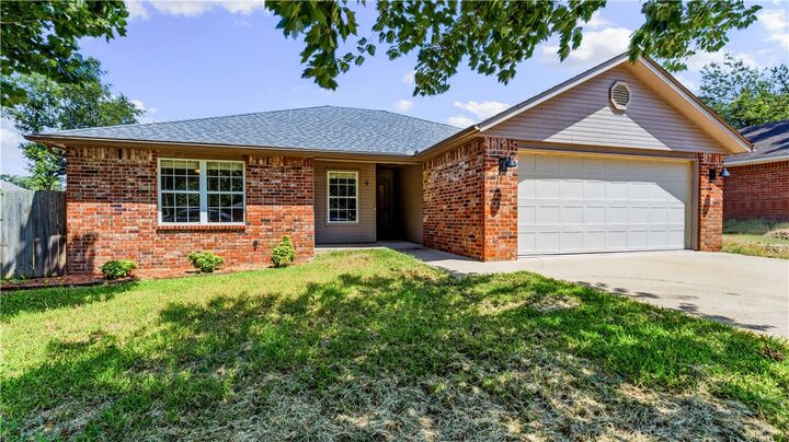 Property Photo:  6 Jordan Lane  AR 72712 