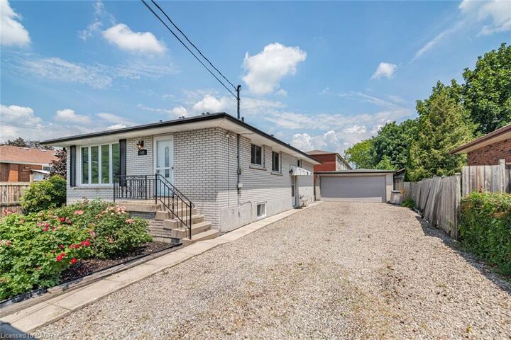 Property Photo: