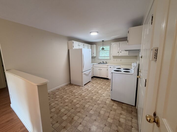 Property Photo:  3 Stockholm St. 3B  MA 01607 