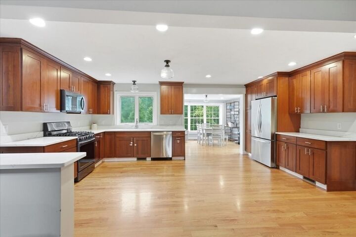 Property Photo: 760 Liberty St MA 02184