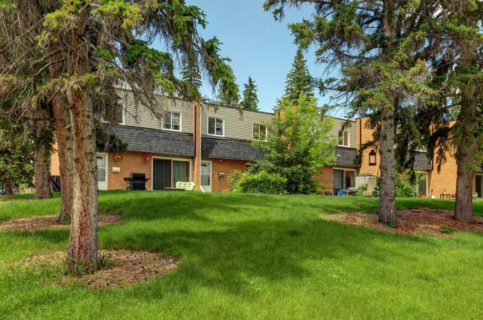 Property Photo: 3525 43 Street SW AB T3E 3P4