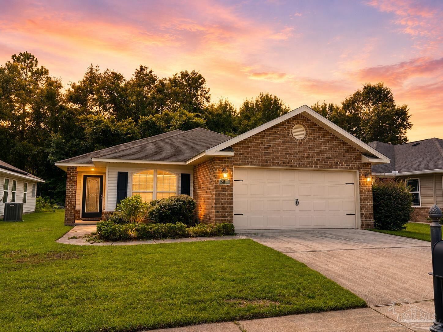 Property Photo:  5183 Teresa Dr  FL 32583 
