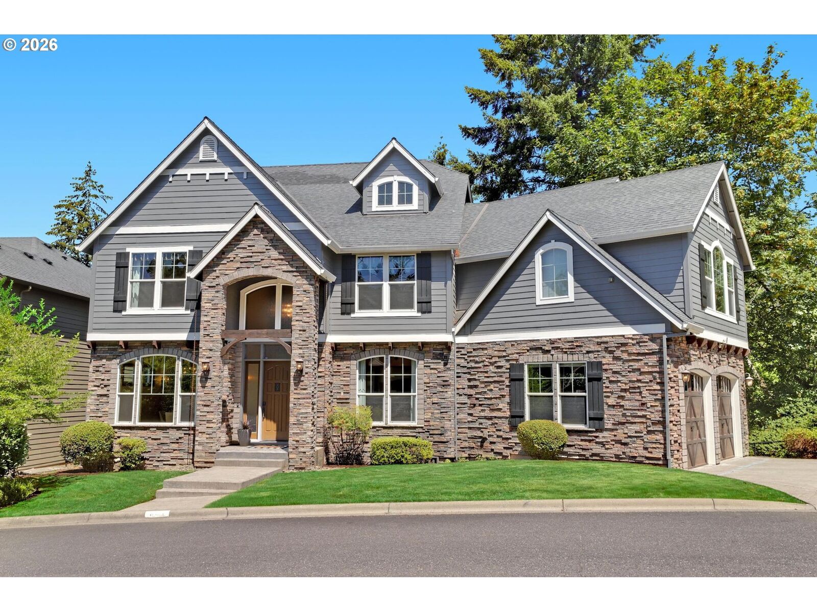 Property Photo:  12125 NW Blackhawk Dr  OR 97229 