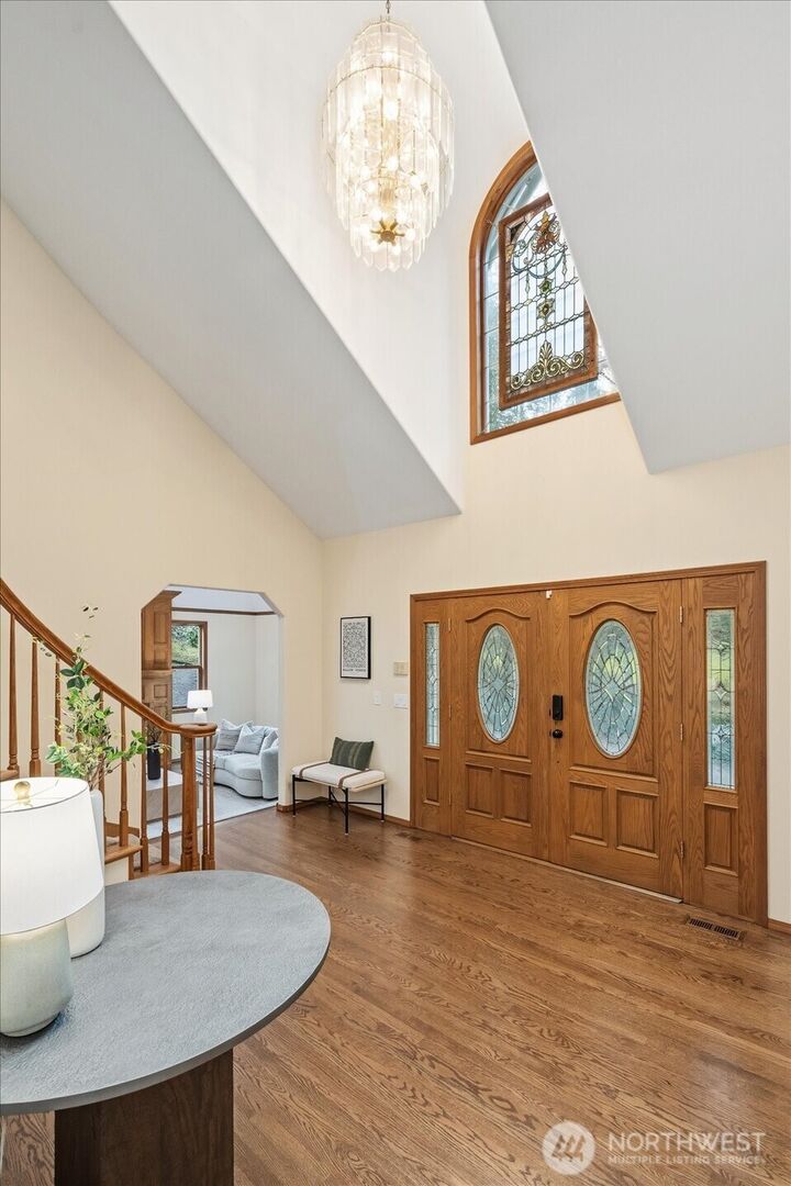 Property Photo:  18400  228th Avenue NE  WA 98077 