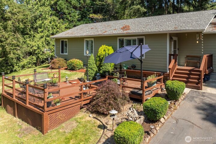 Property Photo:  320  Haussler Road  WA 98626 