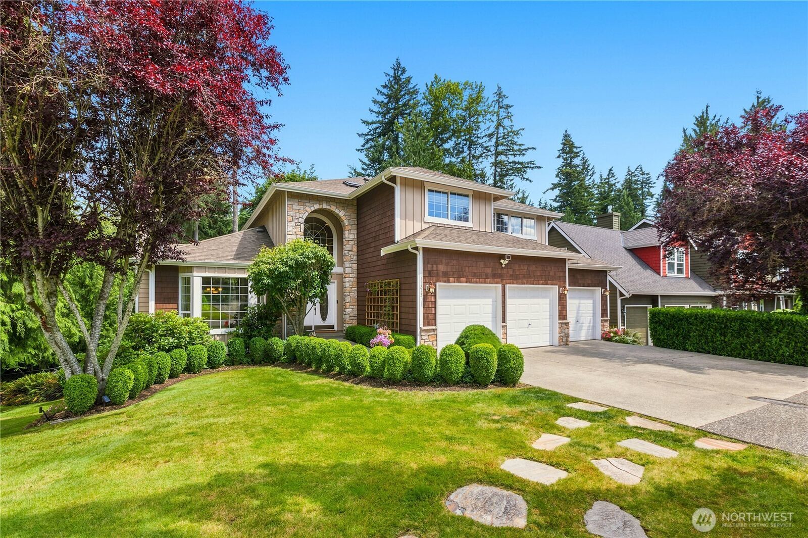 Property Photo:  11215  29th Street SE  WA 98258 