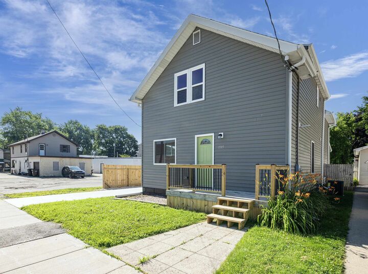 Property Photo:  1315 W Summer Street  WI 54914 