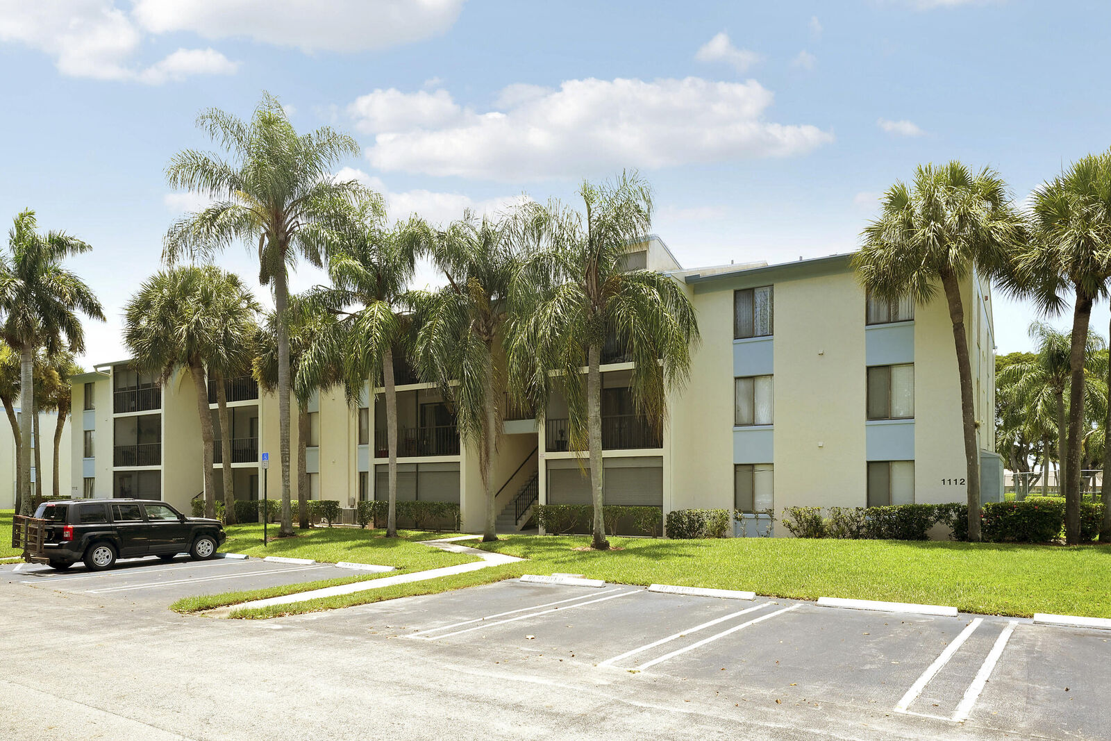 Property Photo:  1112 Green Pine Boulevard G1  FL 33409 