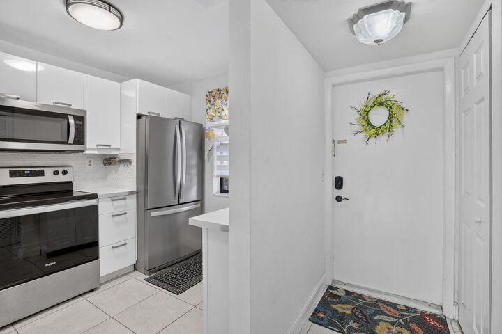 Property Photo: 2793 NW 104th Avenue 203 FL 33322