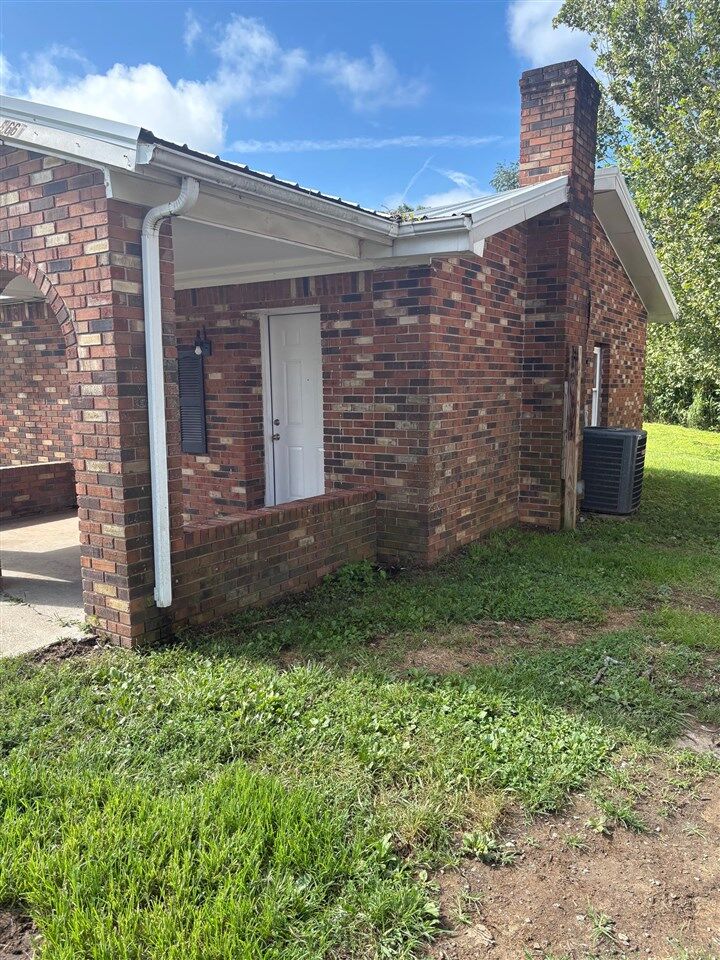 Property Photo: 6661 Penns Chapel Road KY 42101