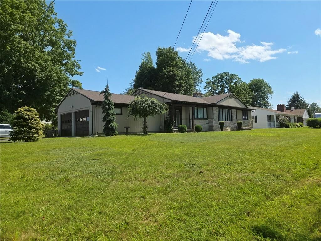 Property Photo:  218 Oaklawn Avenue  RI 02920 